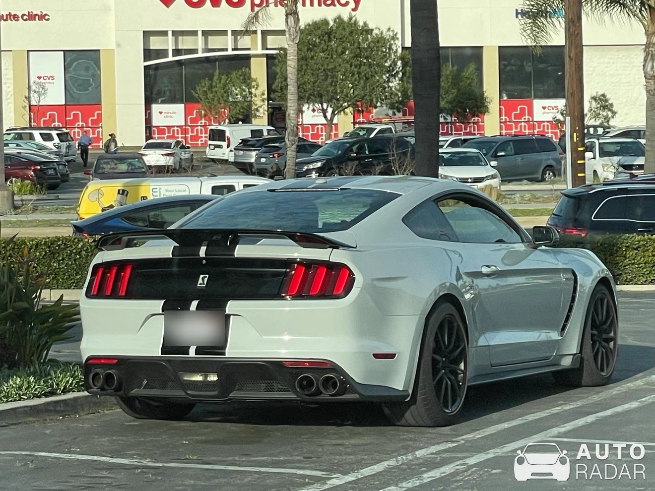 Ford Mustang Shelby GT350 spotted in Torrance, United States