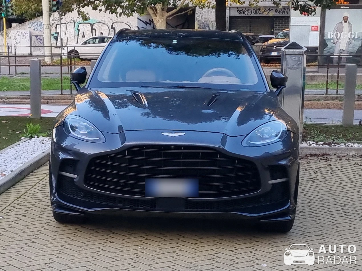 Aston Martin DBX707 spotted in Milano, Italia