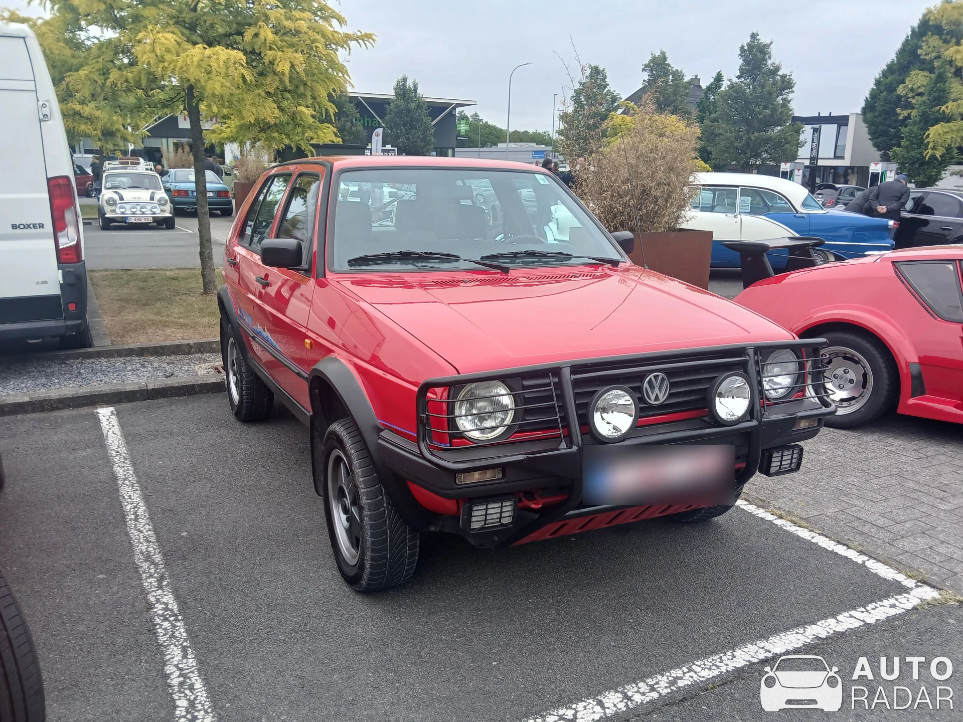 Volkswagen Golf Country MkII spotted in Izegem