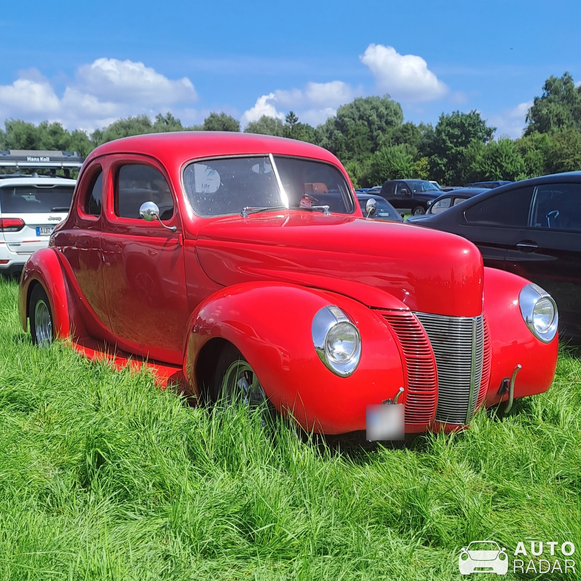 Ford De Luxe 1937 spotted in Sande