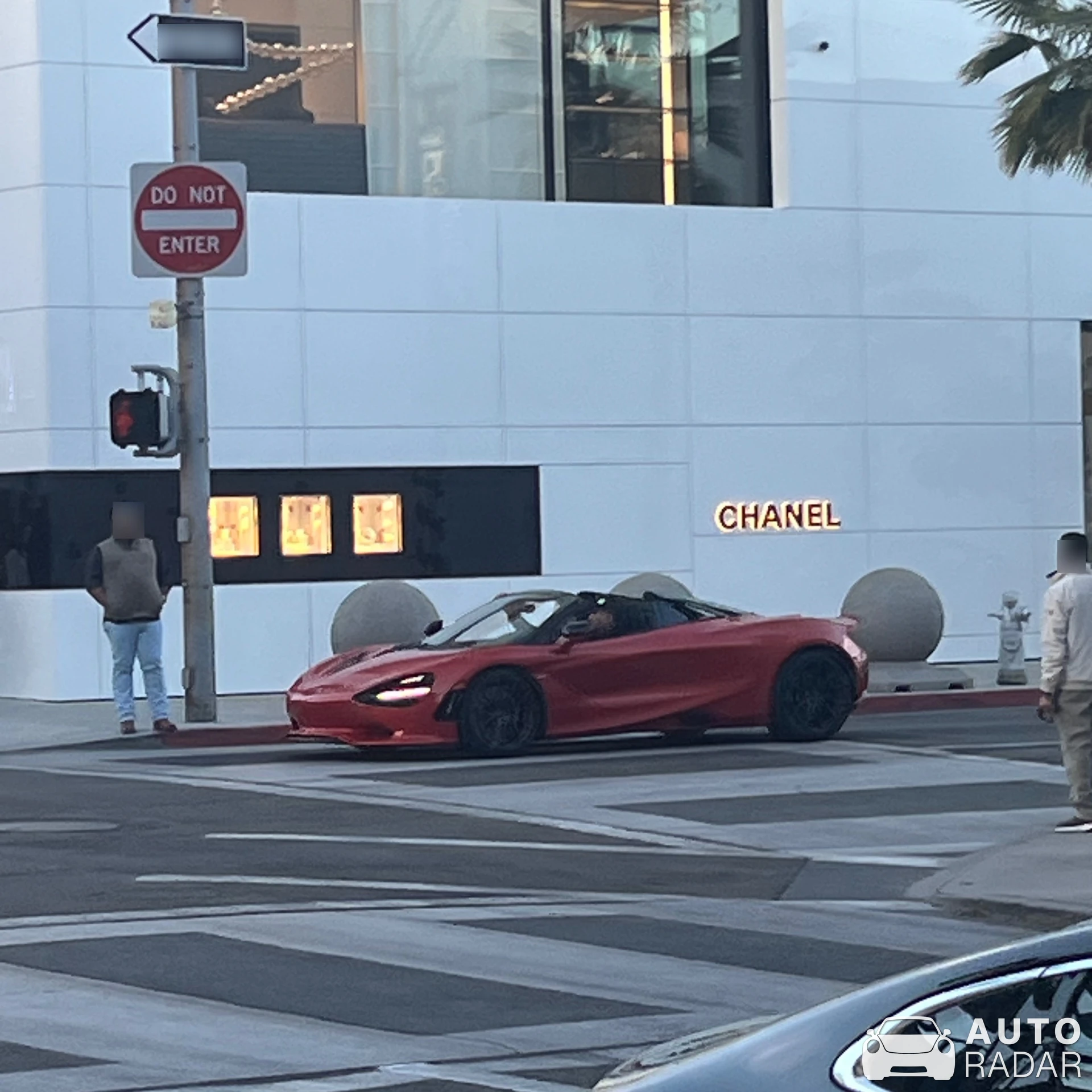 McLaren 750S Spider spotted in Beverly Hills, United States
