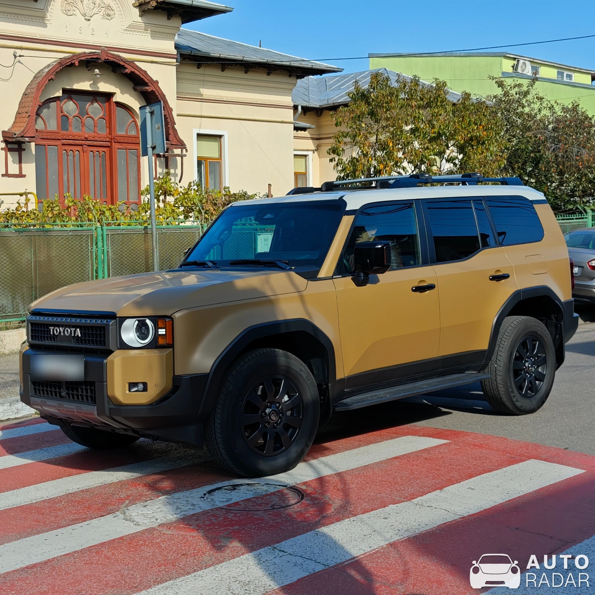 Toyota Land Cruiser 300 Series 2022 spotted in Ploiești