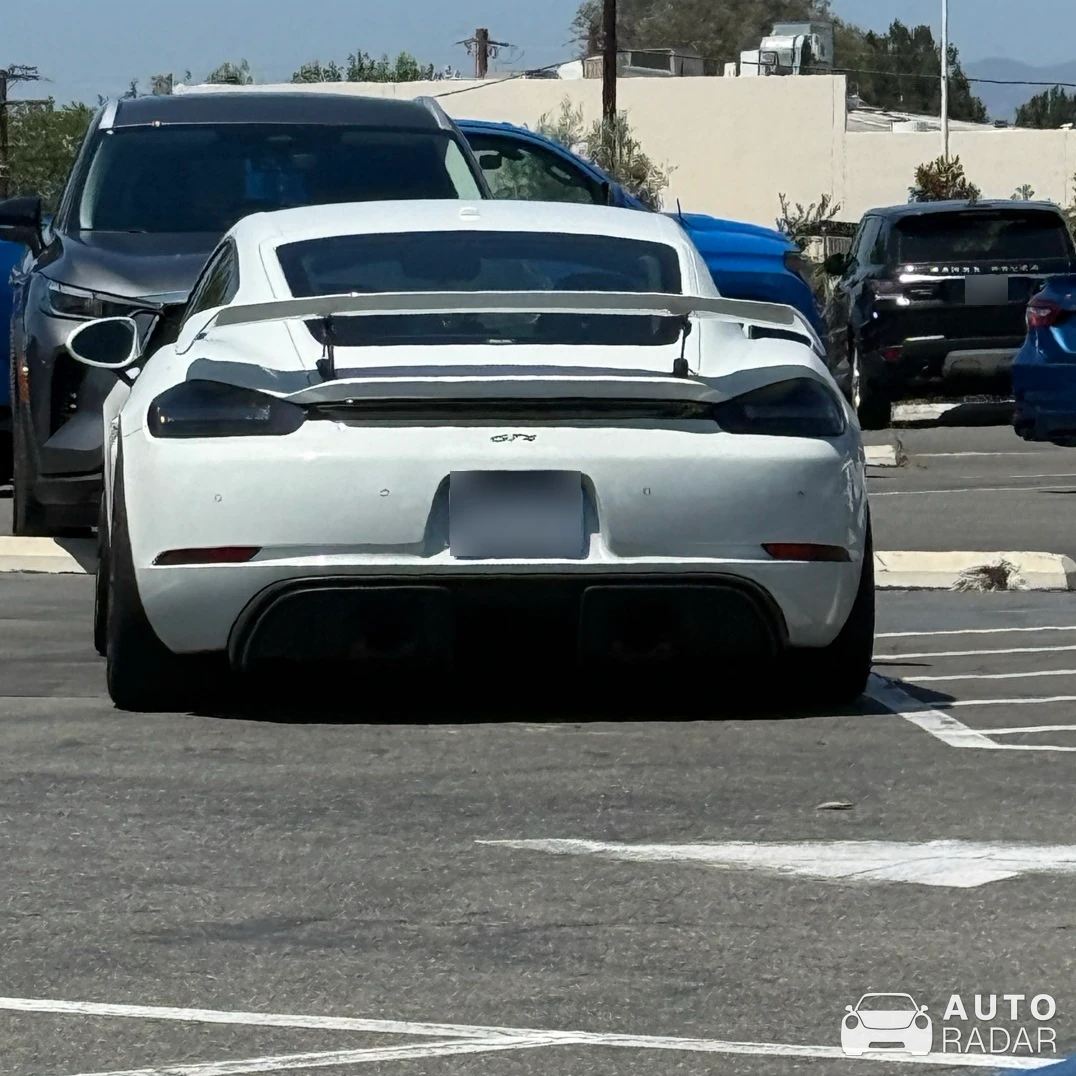 Porsche 718 Cayman GT4 spotted in Lake Forest