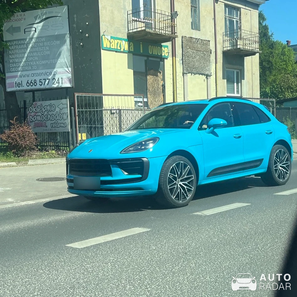 Porsche Macan spotted in Piotrków Trybunalski