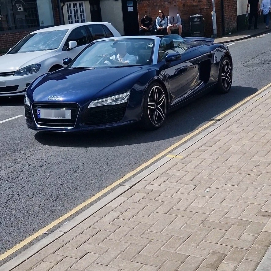 Audi R8 V8 Spyder 2013 spotted
