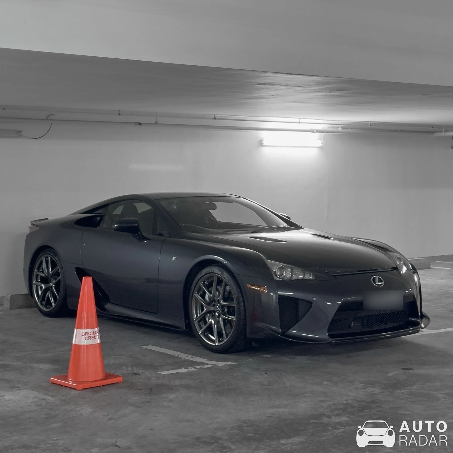 Lexus LFA spotted in Singapore