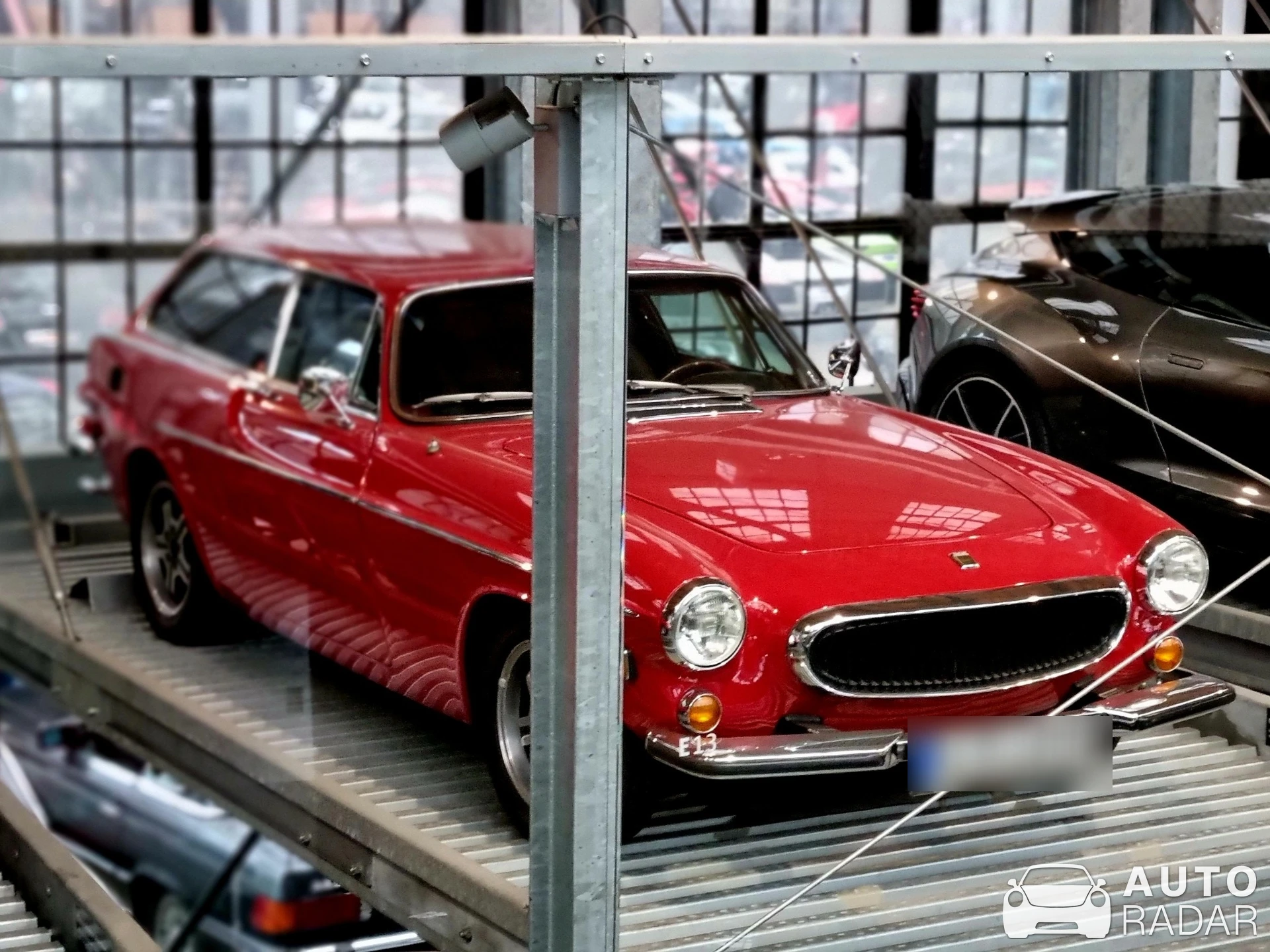 Volvo  P1800 spotted in Düsseldorf, Germany