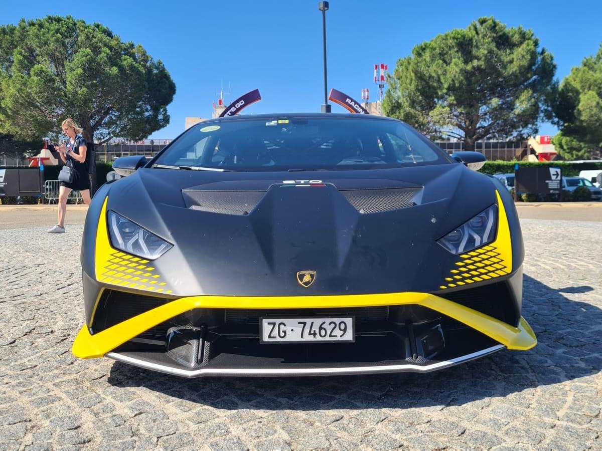 Lamborghini Huracán LP640-2 STO