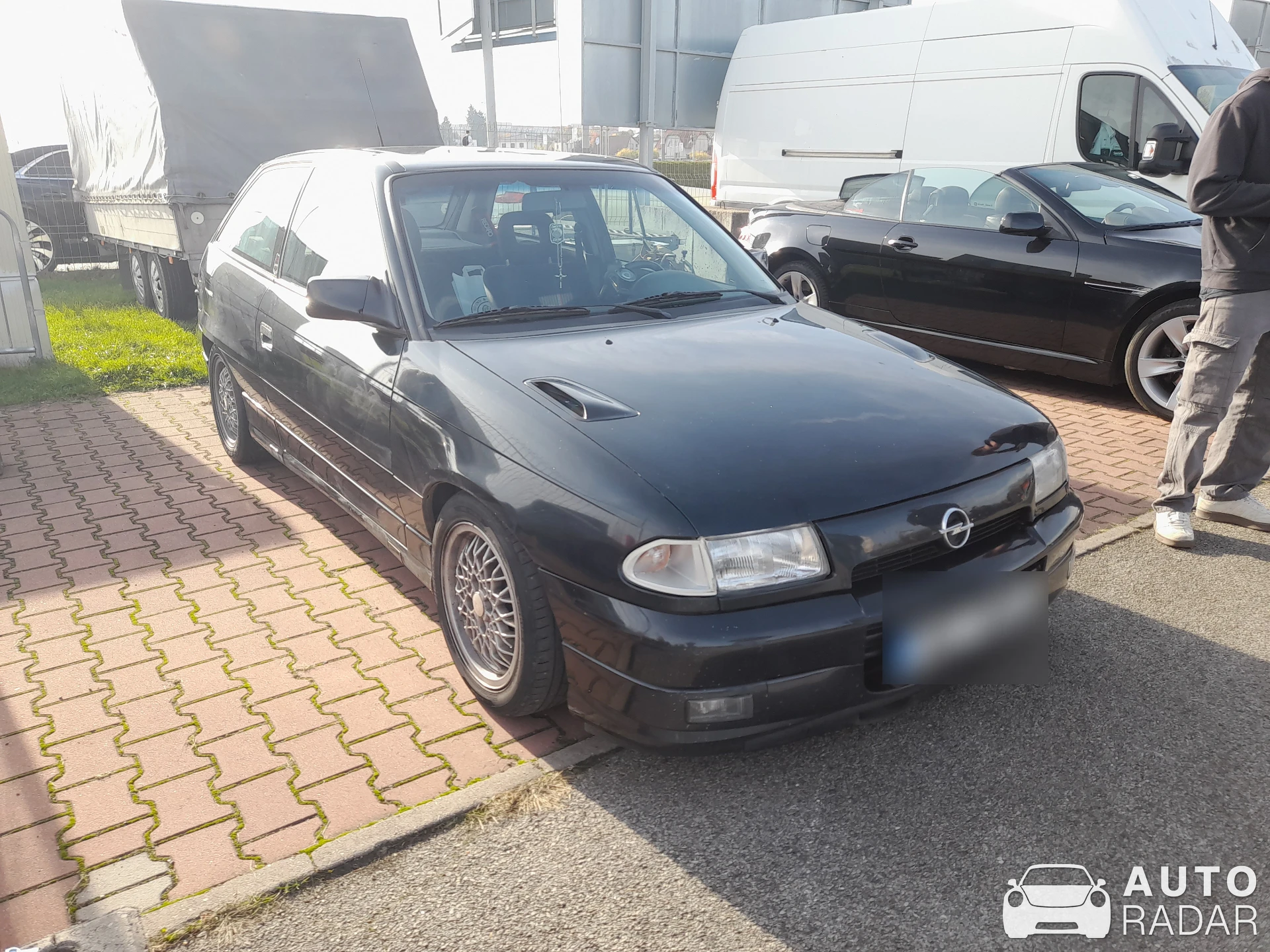 Opel Astra GSi spotted in Praha
