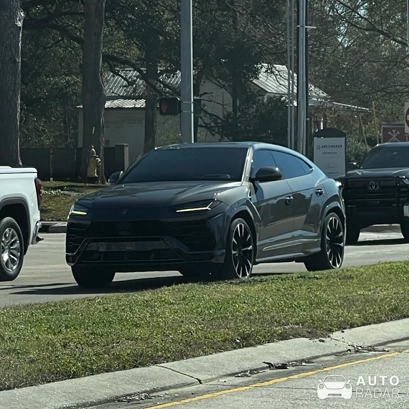 Lamborghini Urus spotted in Lafayette, United States
