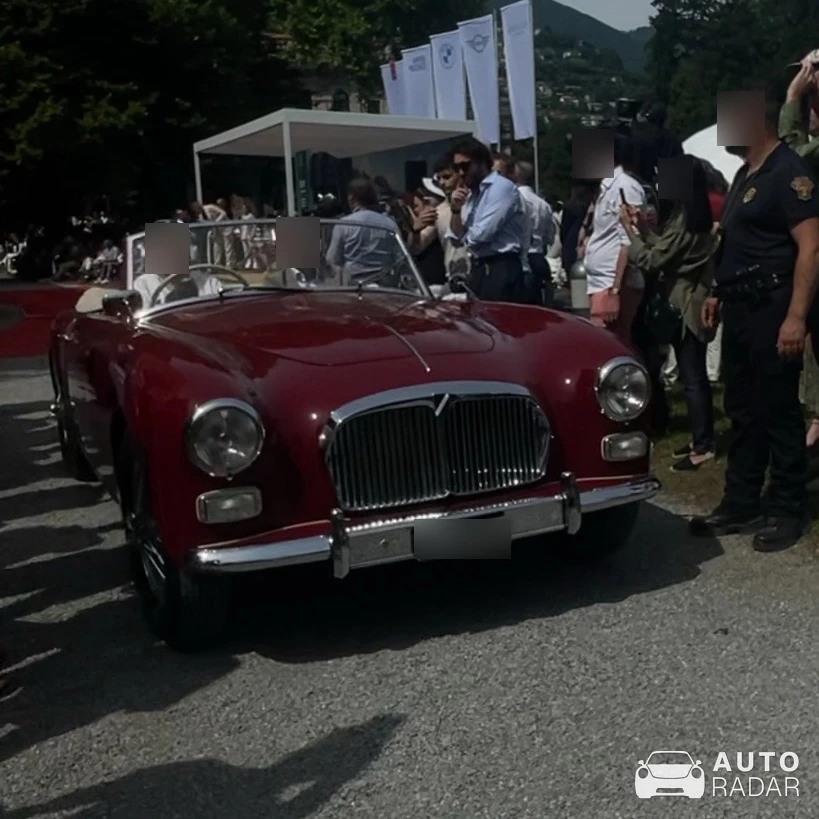 Talbot-Lago T26 Grand Sport spotted in Como