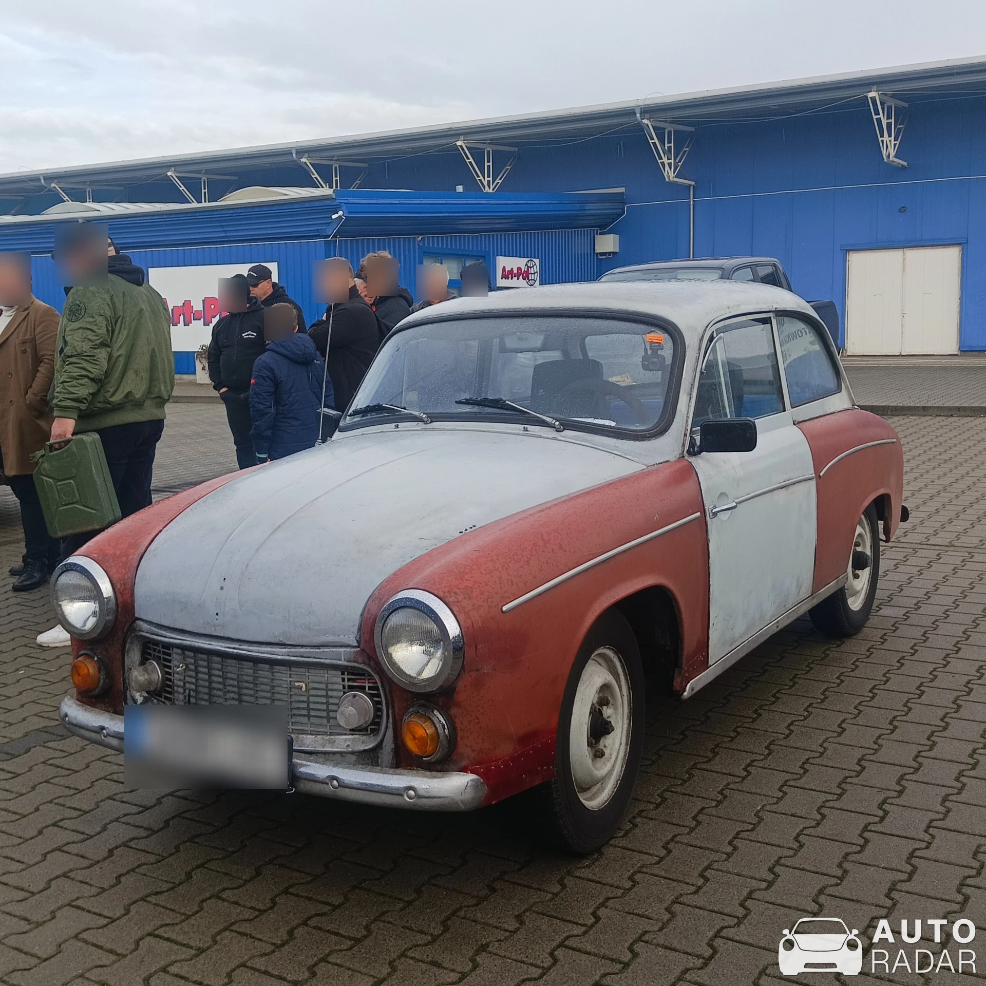 FSO Syrena 104 spotted in Wrocław