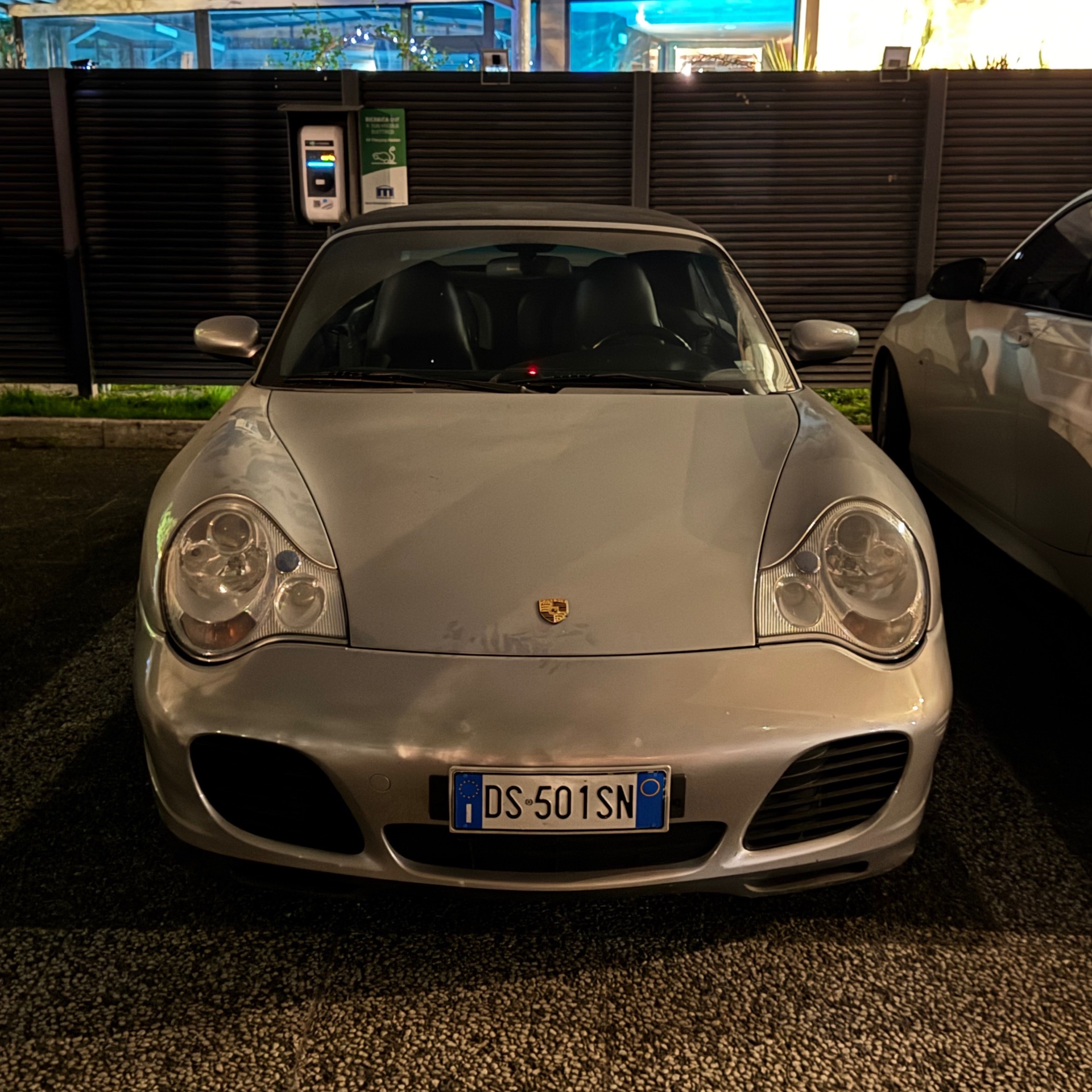Porsche 996 Carrera 4S Cabriolet