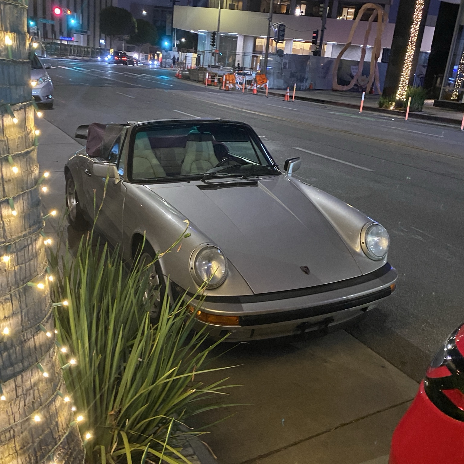 Porsche 964 Carrera 2 Cabriolet