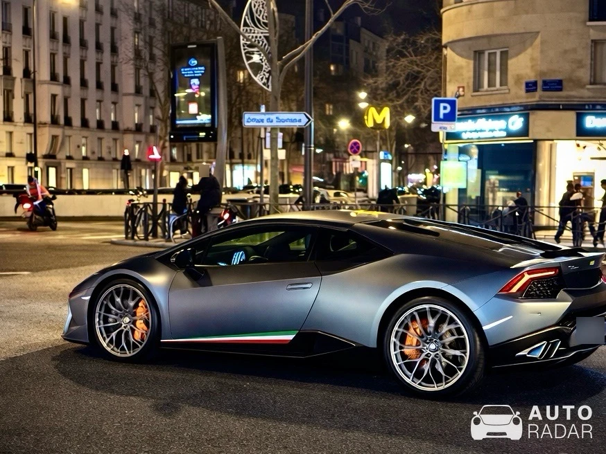 Lamborghini Huracán LP640-4 Performante spotted in Boulogne-Billancourt, France