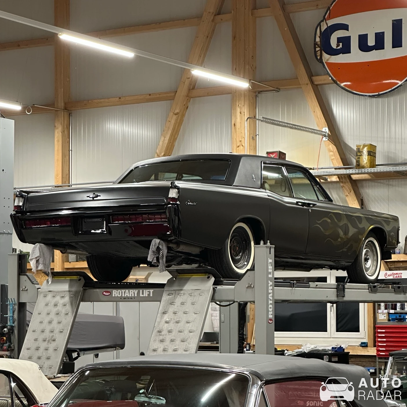 Lincoln Continental spotted in Rafz, Schweiz