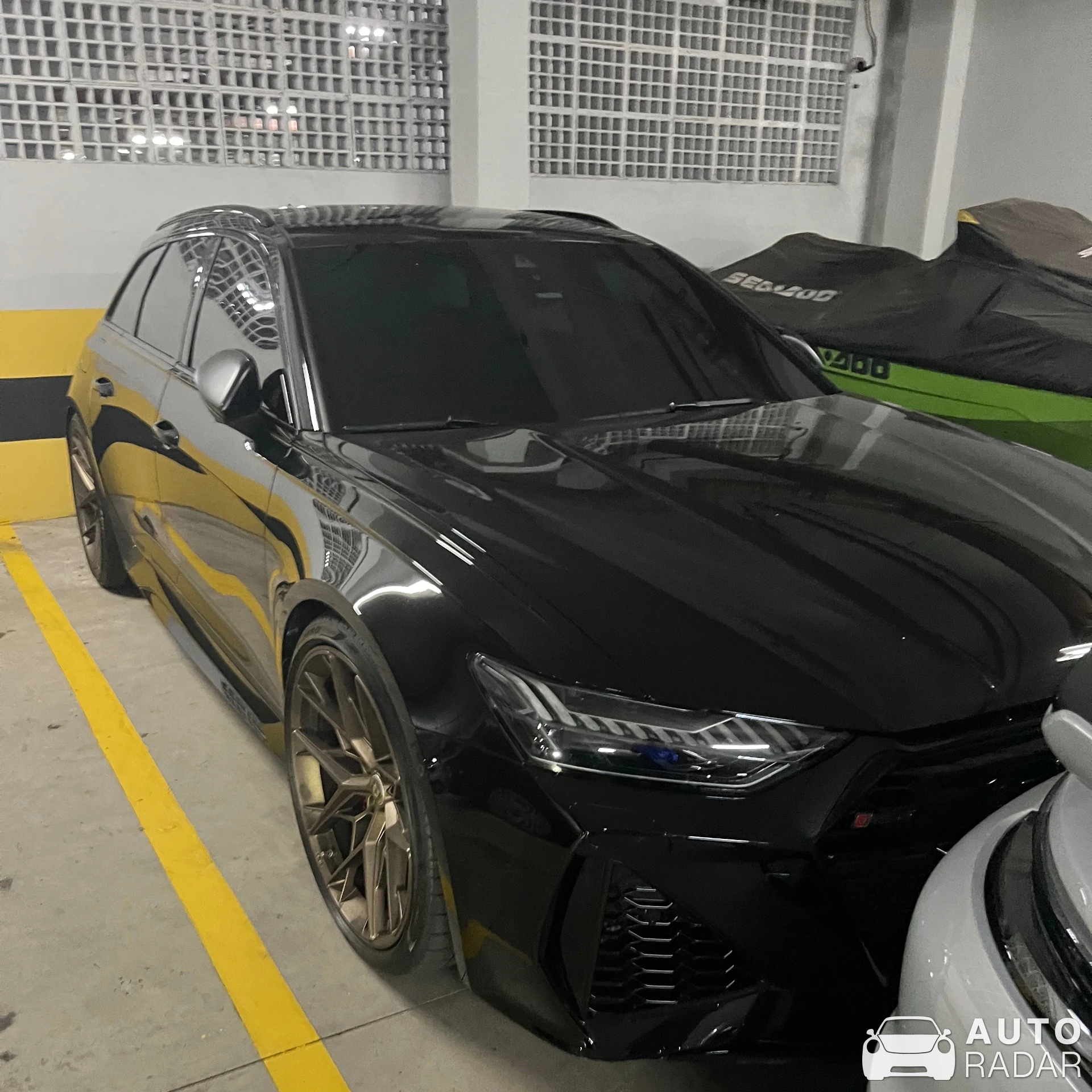 Audi RS6 Avant C7 spotted in Barra da Tijuca, Brazil