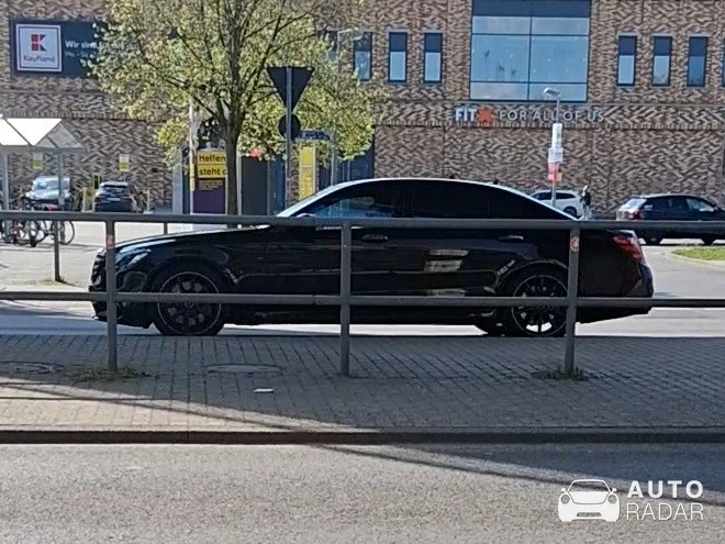 Mercedes-AMG S 63 V222 spotted in Berlin