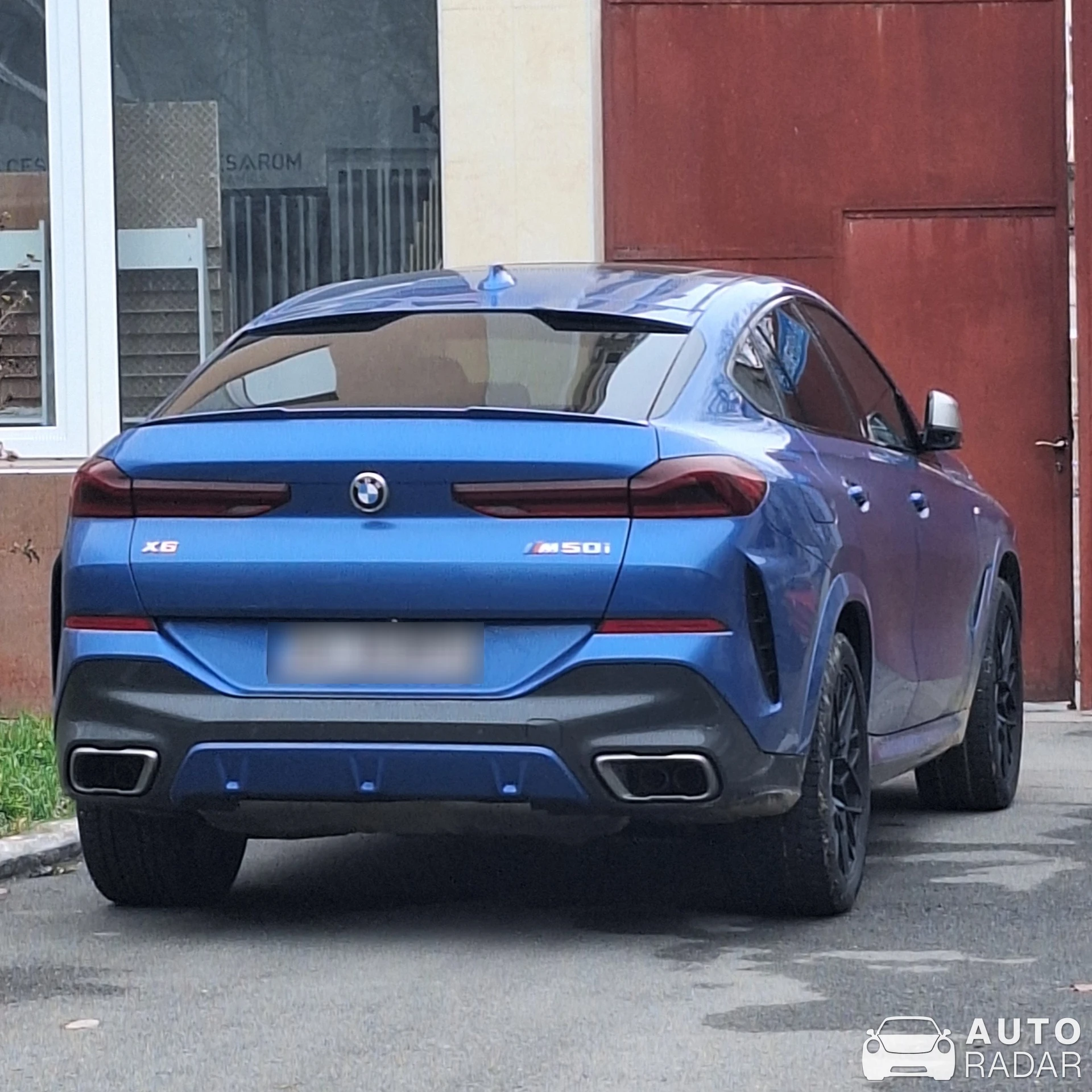 BMW X6 M50i G06 spotted in Oradea, Romania