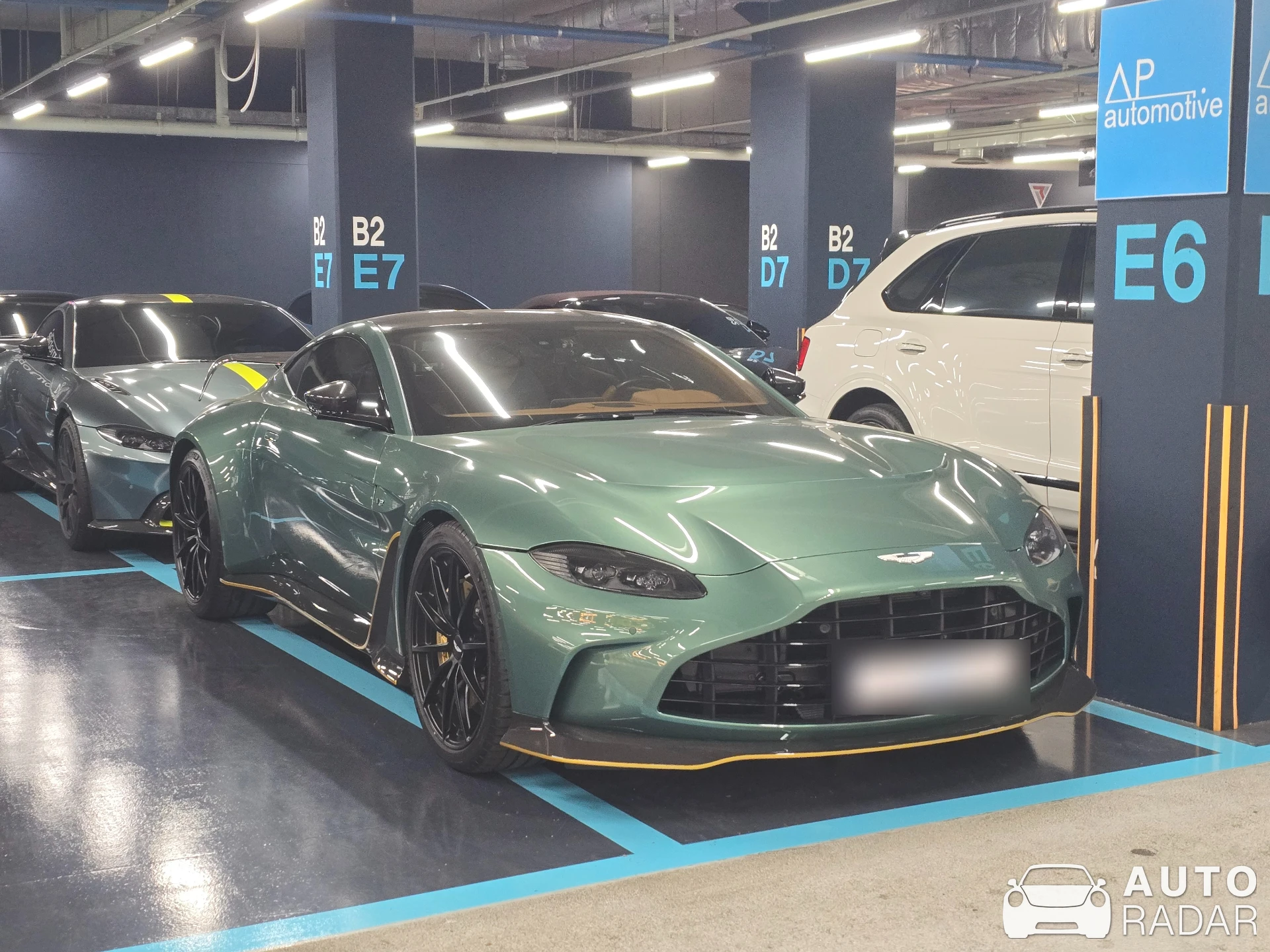 Aston Martin V8 Vantage 2018 British Edition spotted