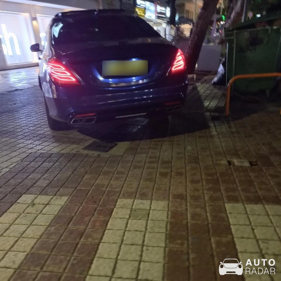 Mercedes-Benz S 63 AMG W222 spotted in Glifada, Greece