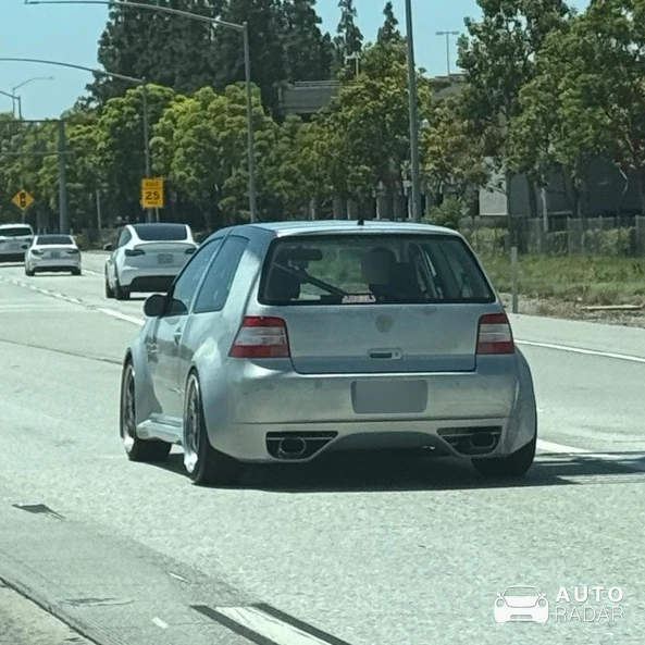 Volkswagen Golf MkIV spotted in Costa Mesa