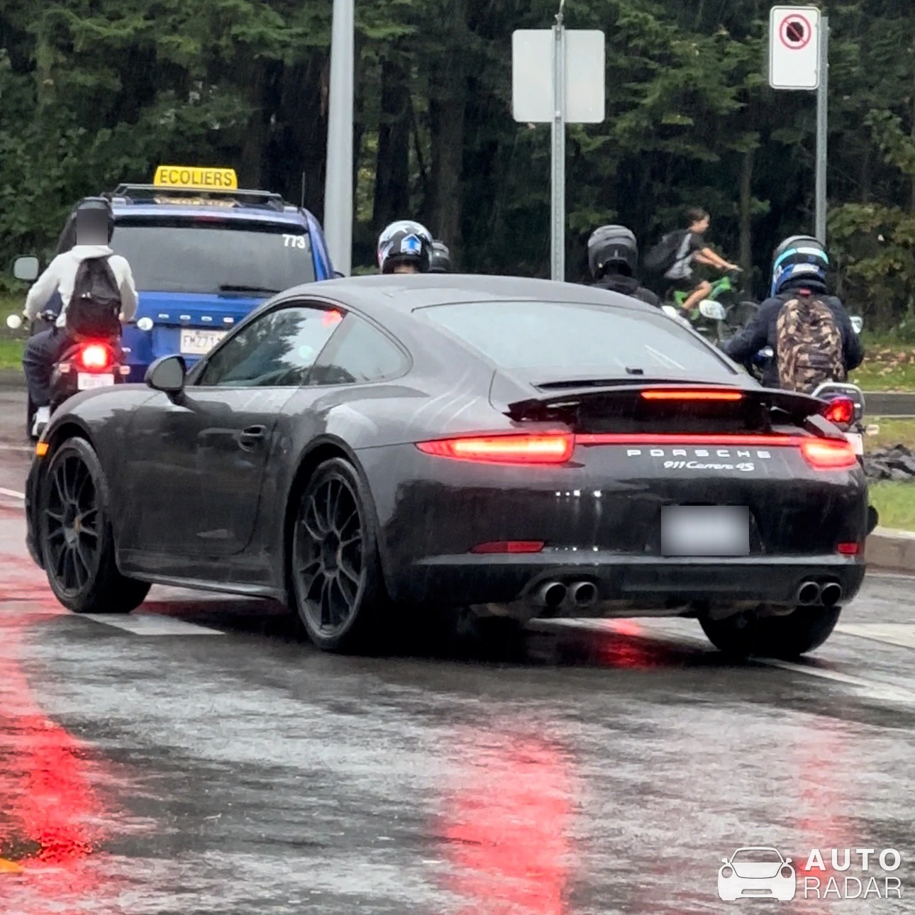 Porsche 991 Carrera 4S MkI spotted in Mascouche, Canada