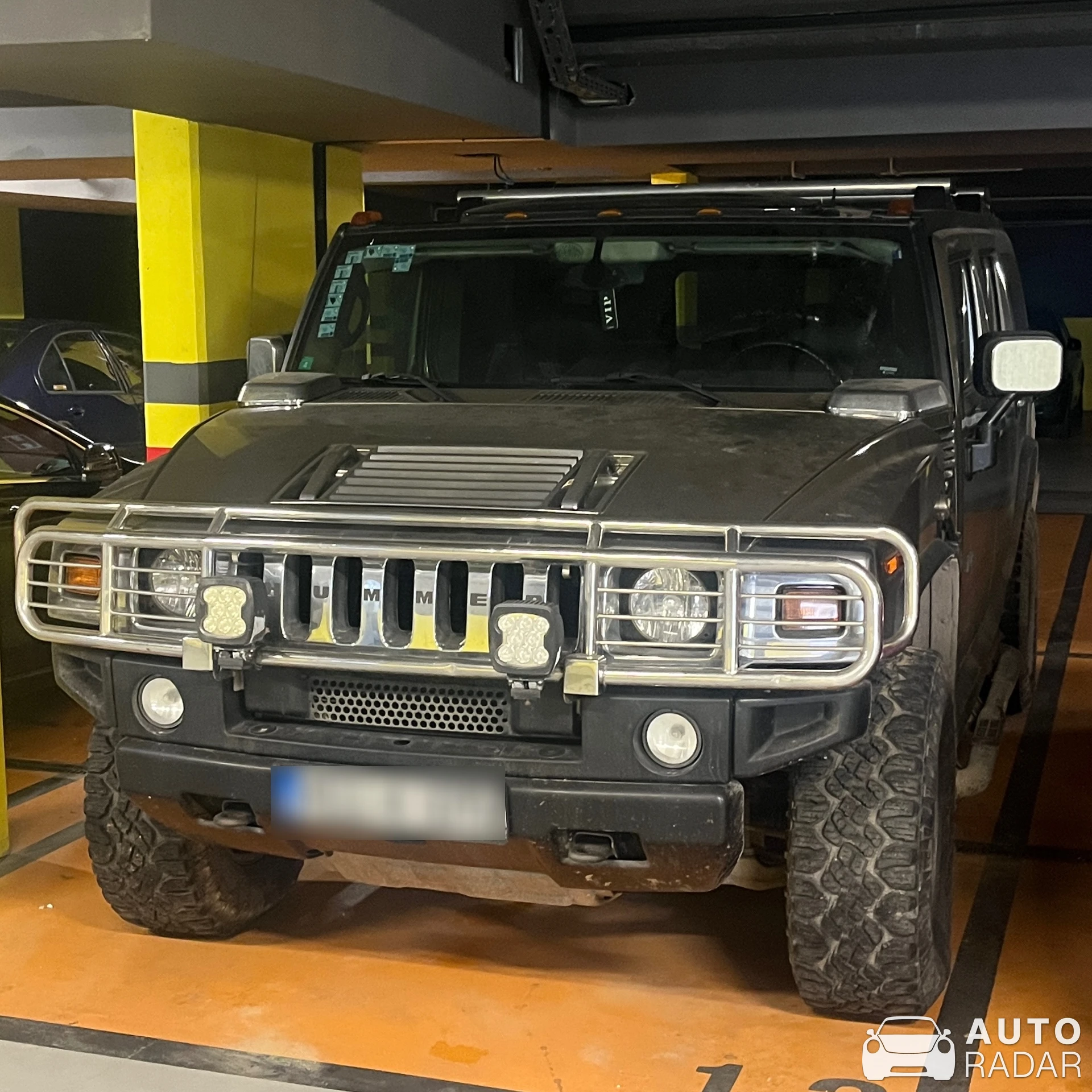 Hummer H2 spotted in Visoko