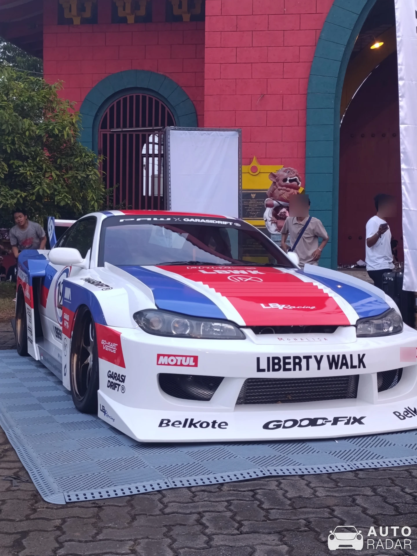 Nissan Silvia S15 LBWK spotted in Semarang, Indonesia