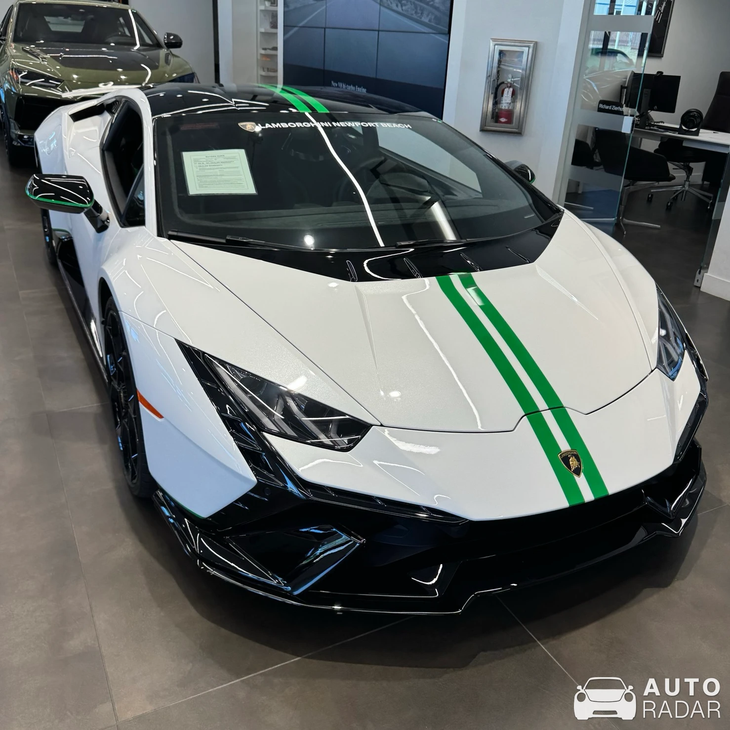 Lamborghini Huracán LP640-4 EVO Fluo Capsule spotted in Irvine, United States