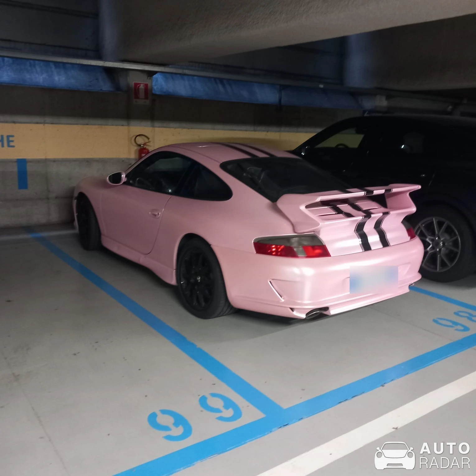 Porsche 996 Carrera 4 spotted in Milano, Italy