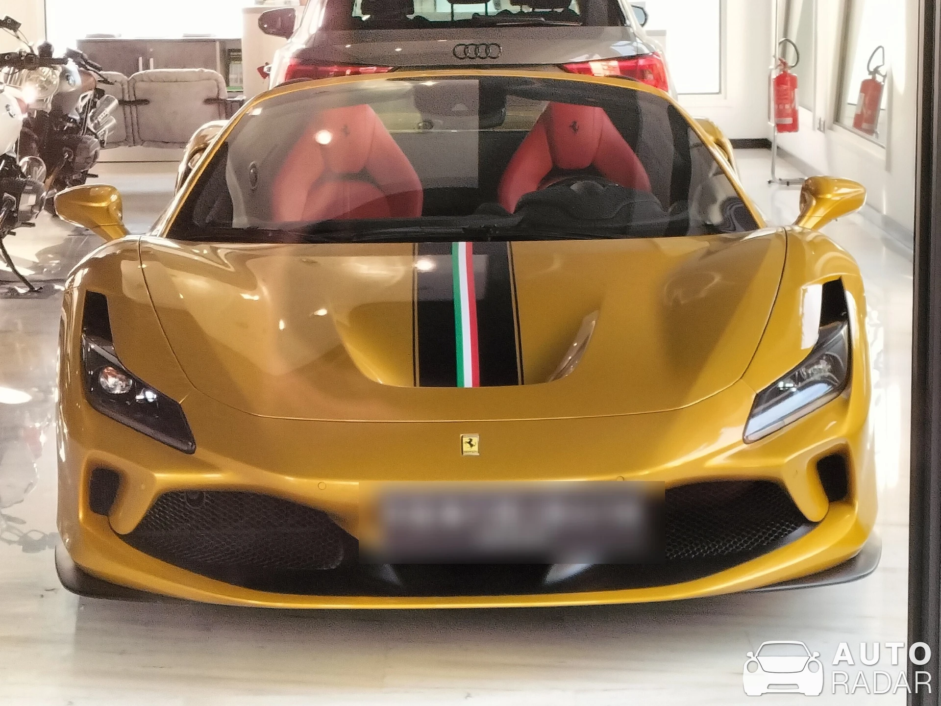 Ferrari F8 Spider spotted in Taranto, Italy