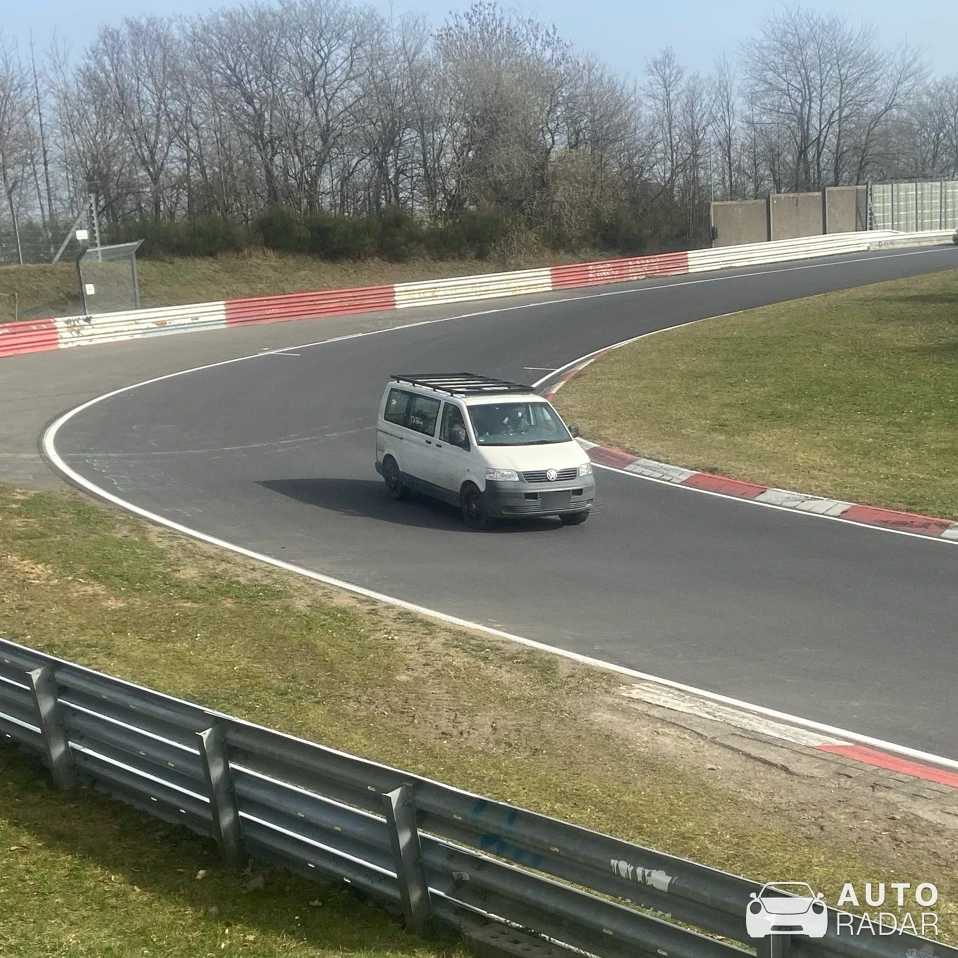 Volkswagen Transporter spotted in Nürburg