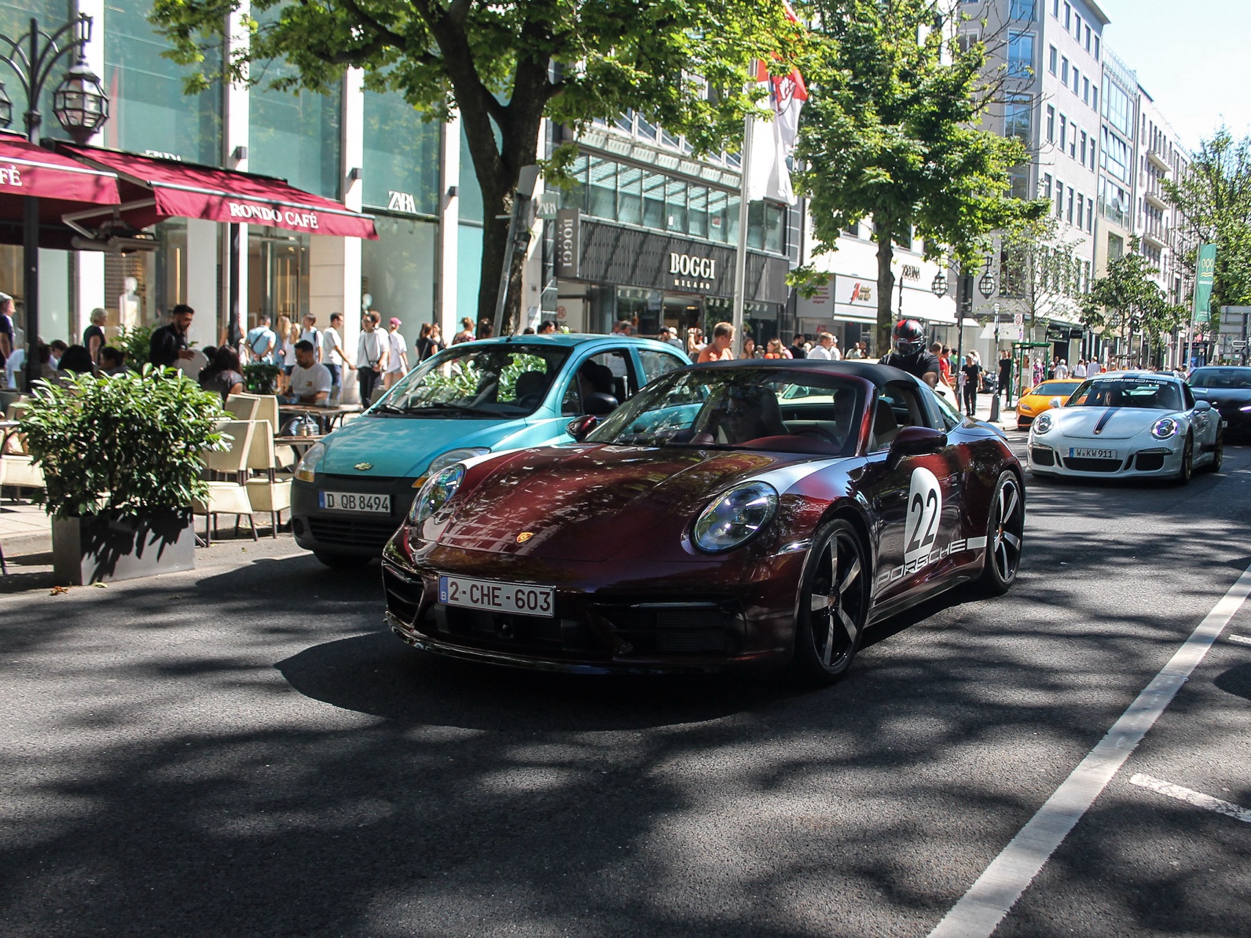 Porsche 992 Targa 4S Heritage Design Edition