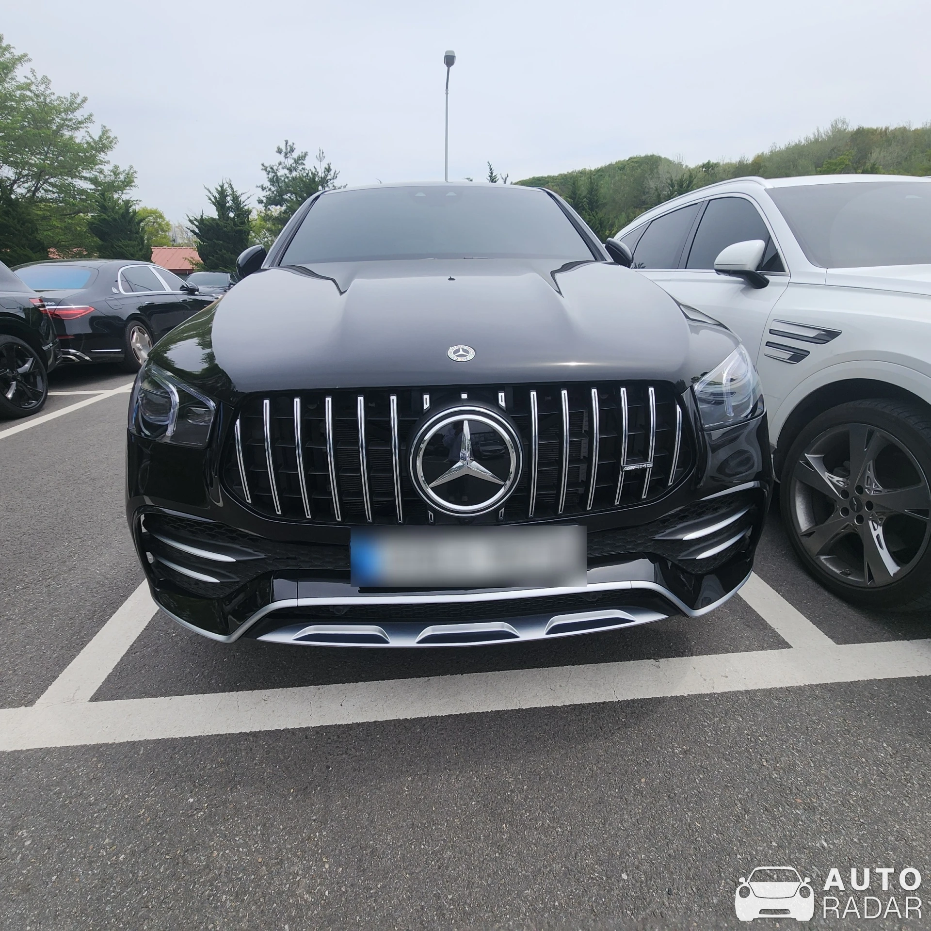 Mercedes-AMG GLE 53 Hybrid Coupé C167 2023 spotted in 용인시, 대한민국