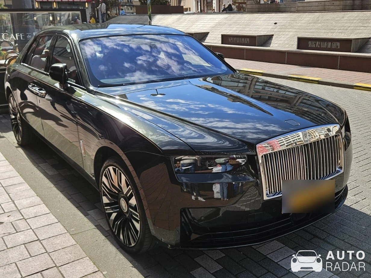 Rolls-Royce Ghost Black Badge 2021 spotted in Knokke-Heist