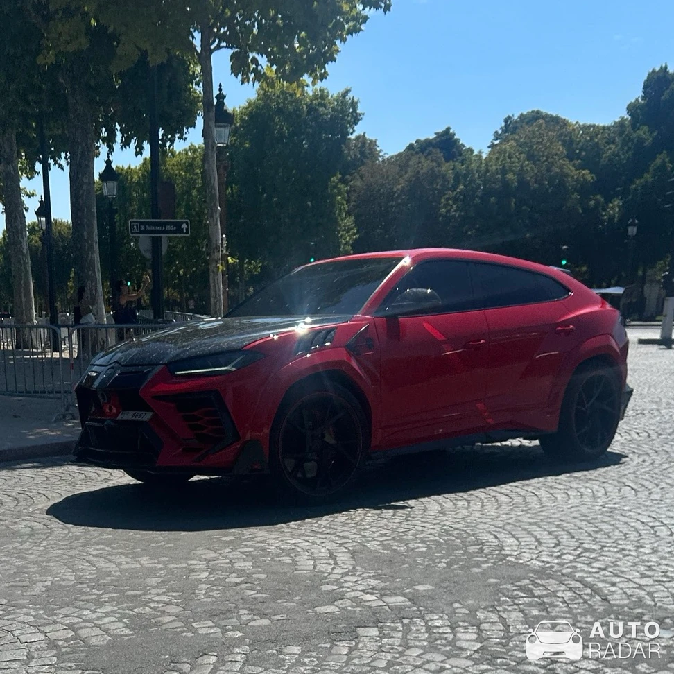 Lamborghini Urus Mansory Venatus P820 spotted in Paris, France