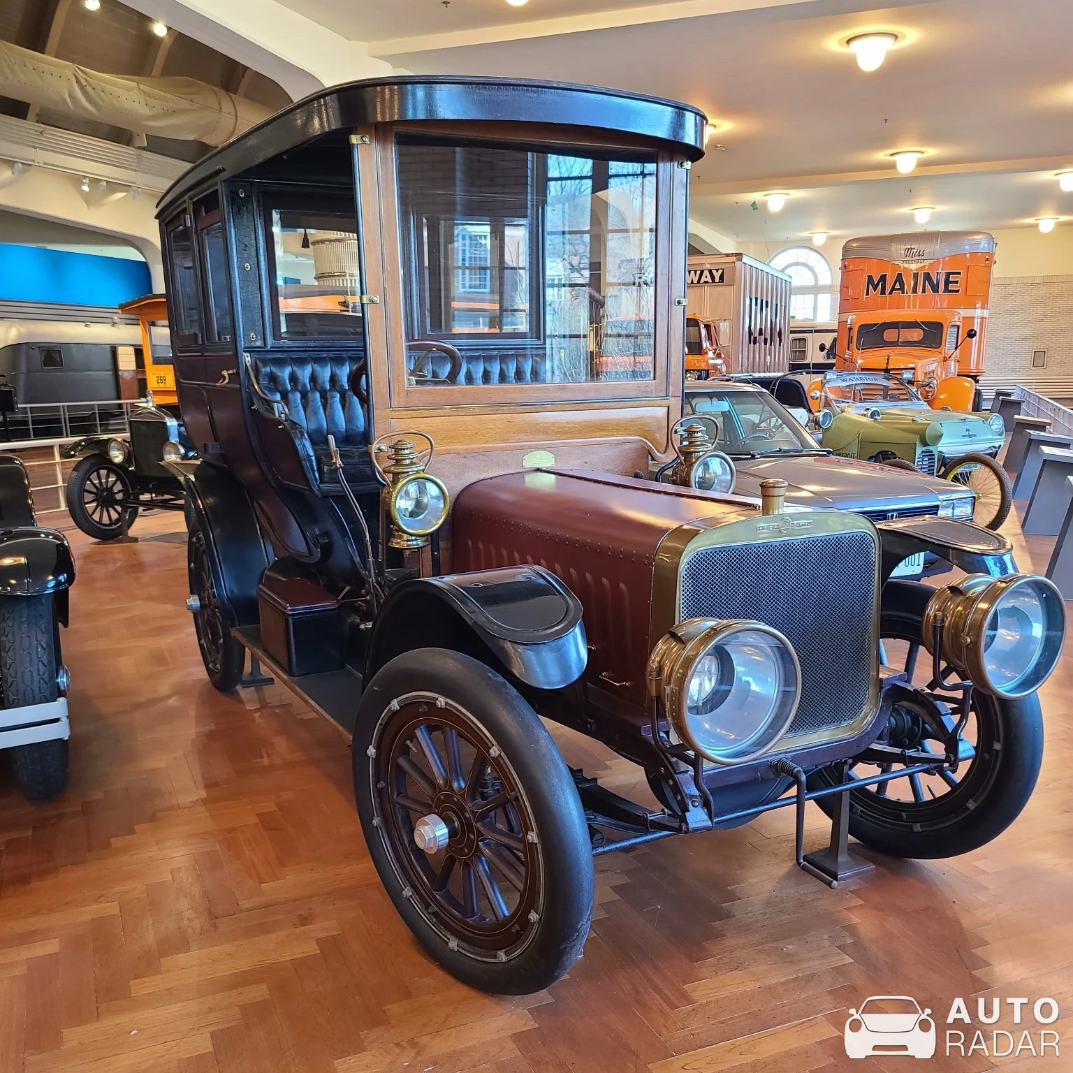 Packard Model U spotted in Riverton, United States