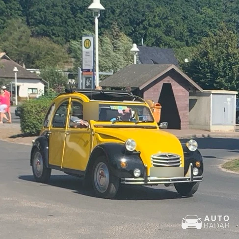 Citroën 2CV spotted in Binz