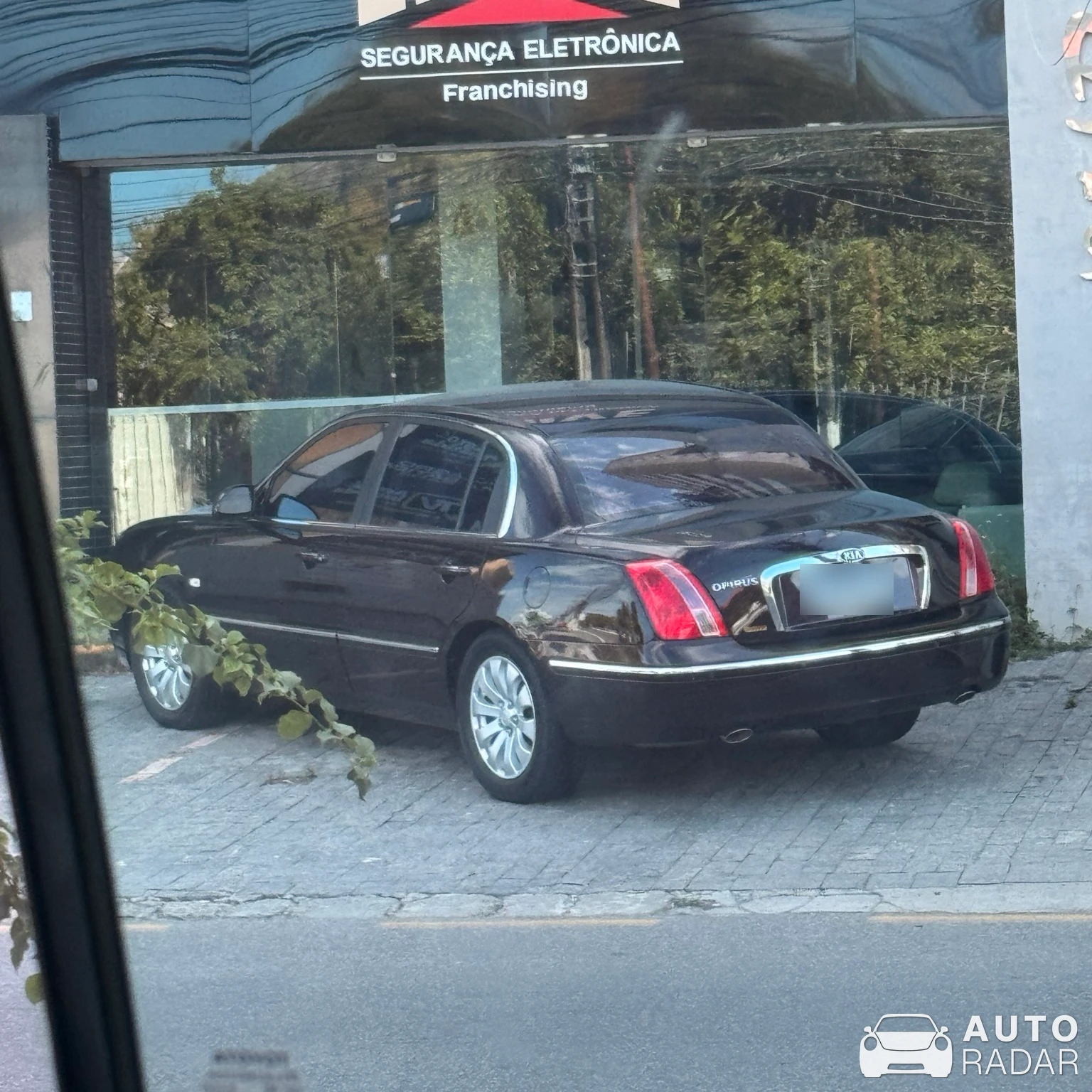 Kia Opirus GH spotted in Aracaju, Brasil