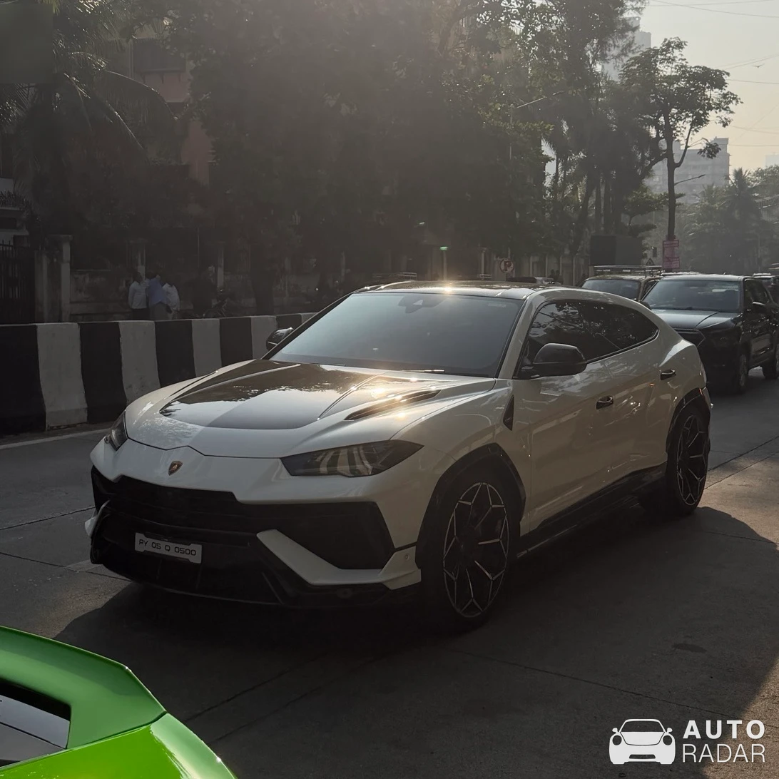 Lamborghini Urus Performante spotted in Mumbai, India