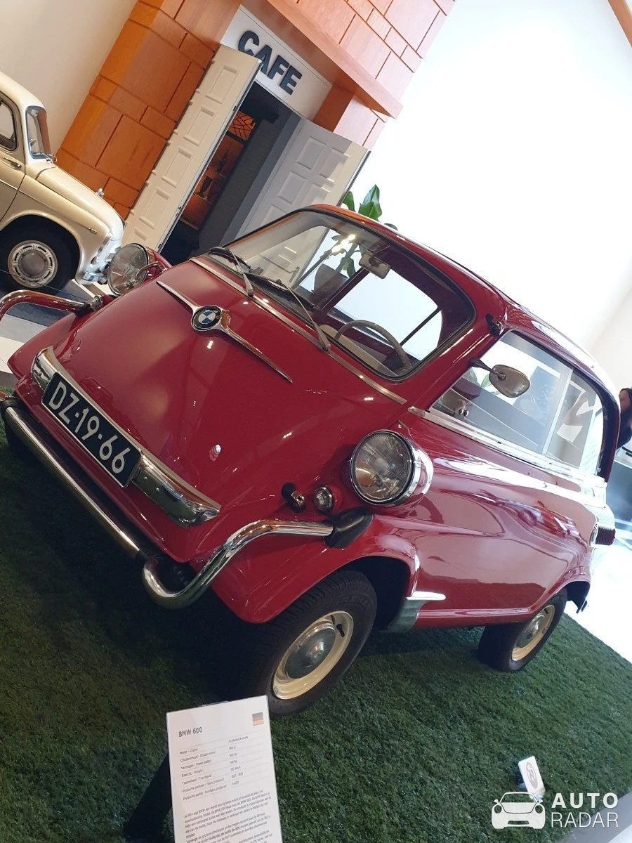BMW Isetta 600 spotted in Den Haag