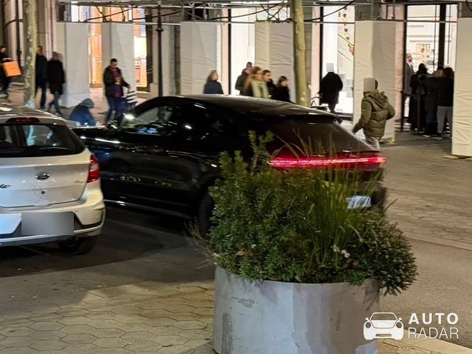 Porsche Macan EV spotted in Barcelona, Spain