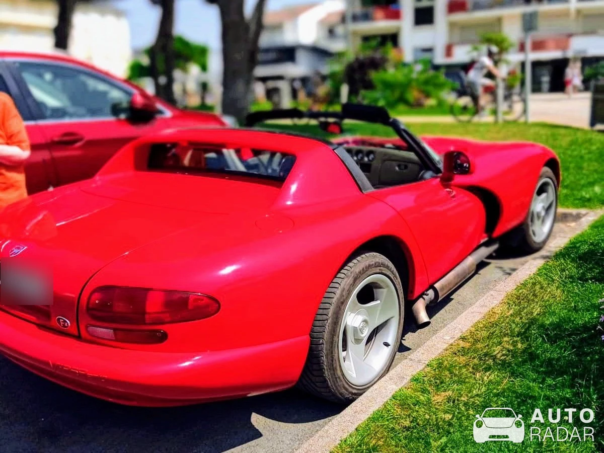 Chrysler Viper RT/10 1992 spotted in Valence, France