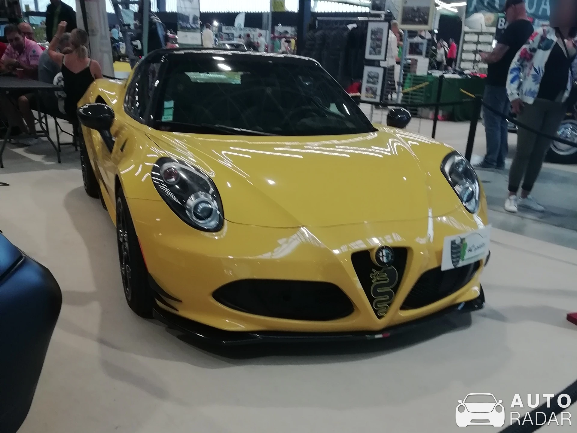 Alfa Romeo 4C Spider spotted in Aussonne, France