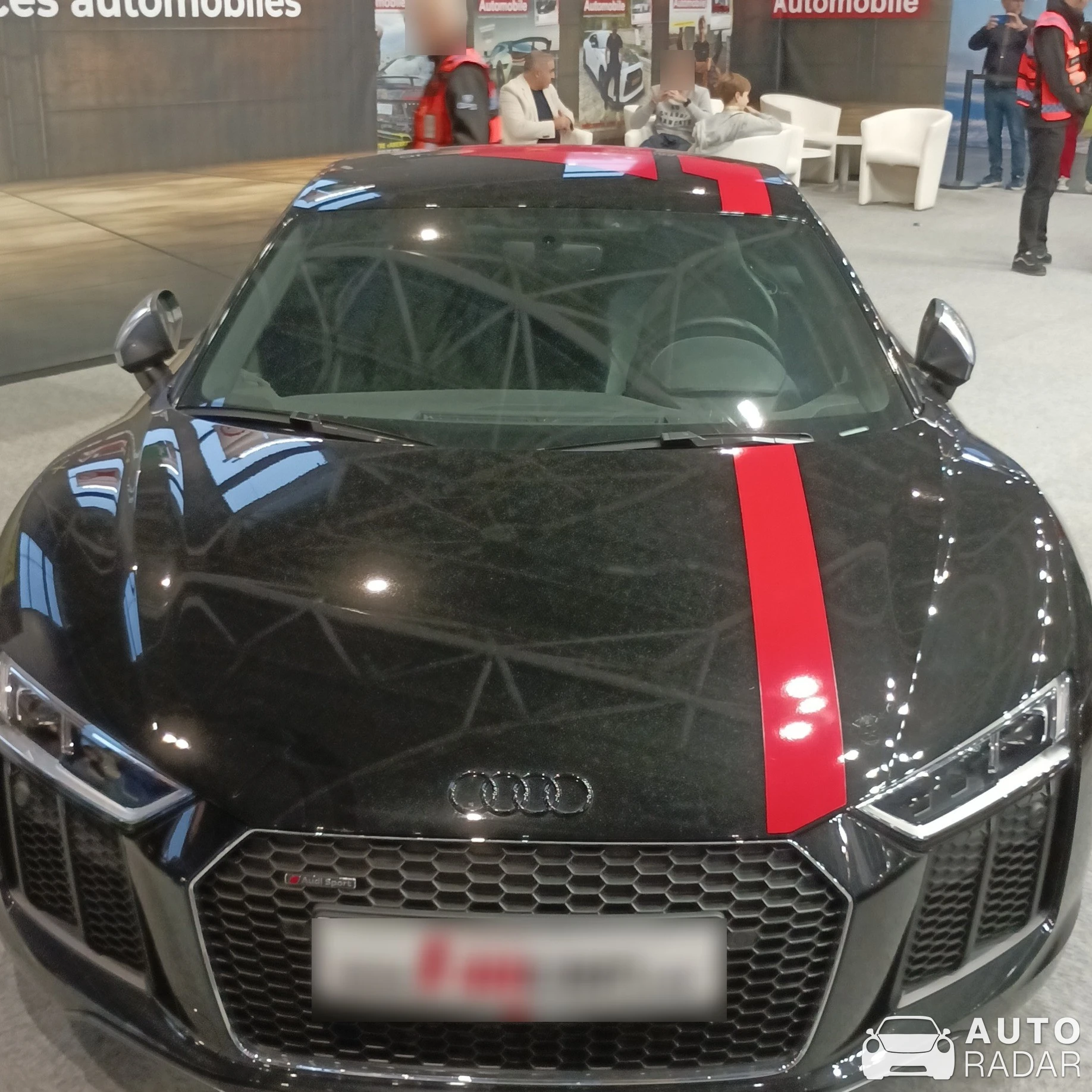 Audi R8 V10 RWS spotted in Paris