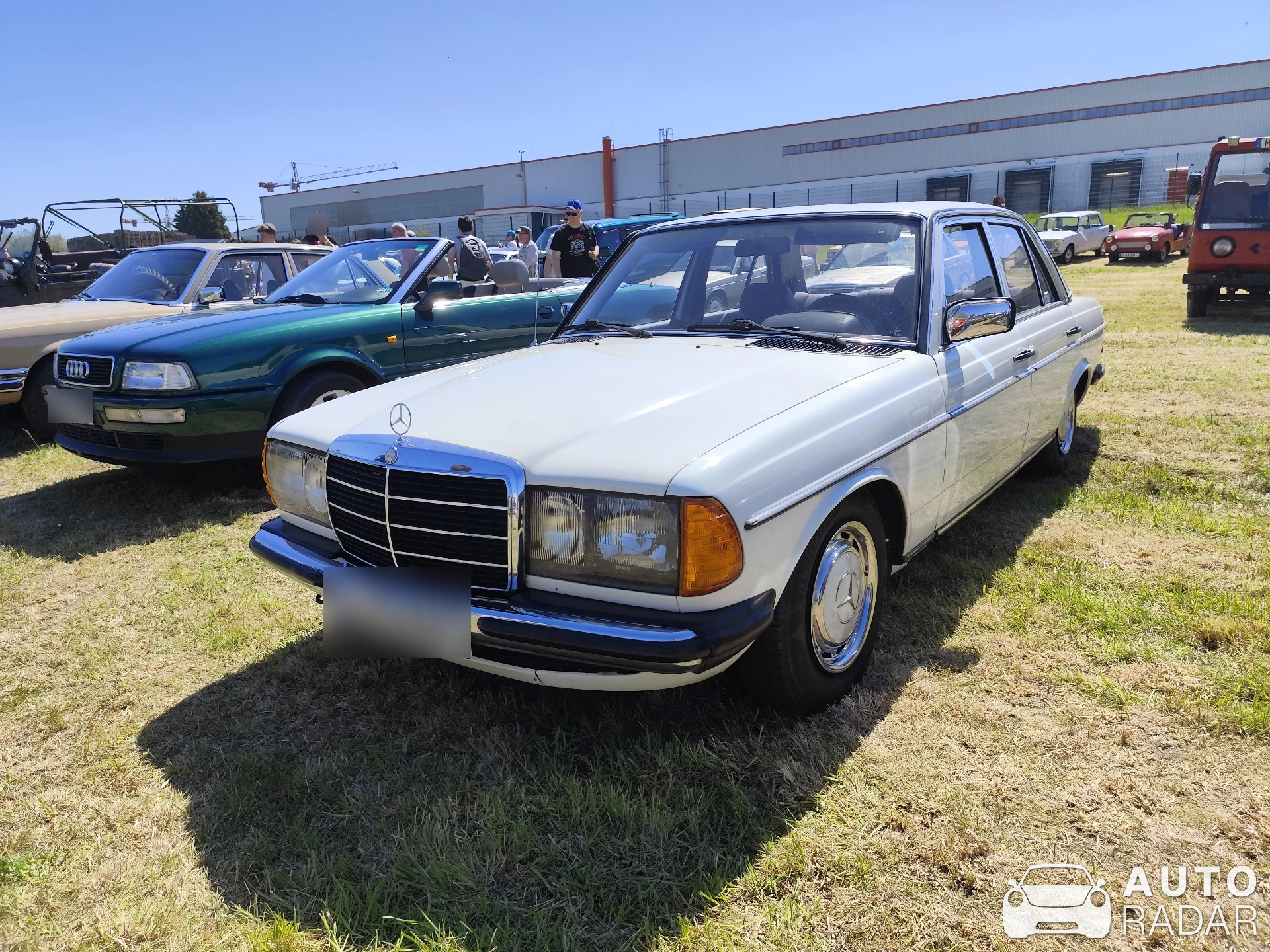 Mercedes-Benz 200D W123 spotted in Hartmannsdorf