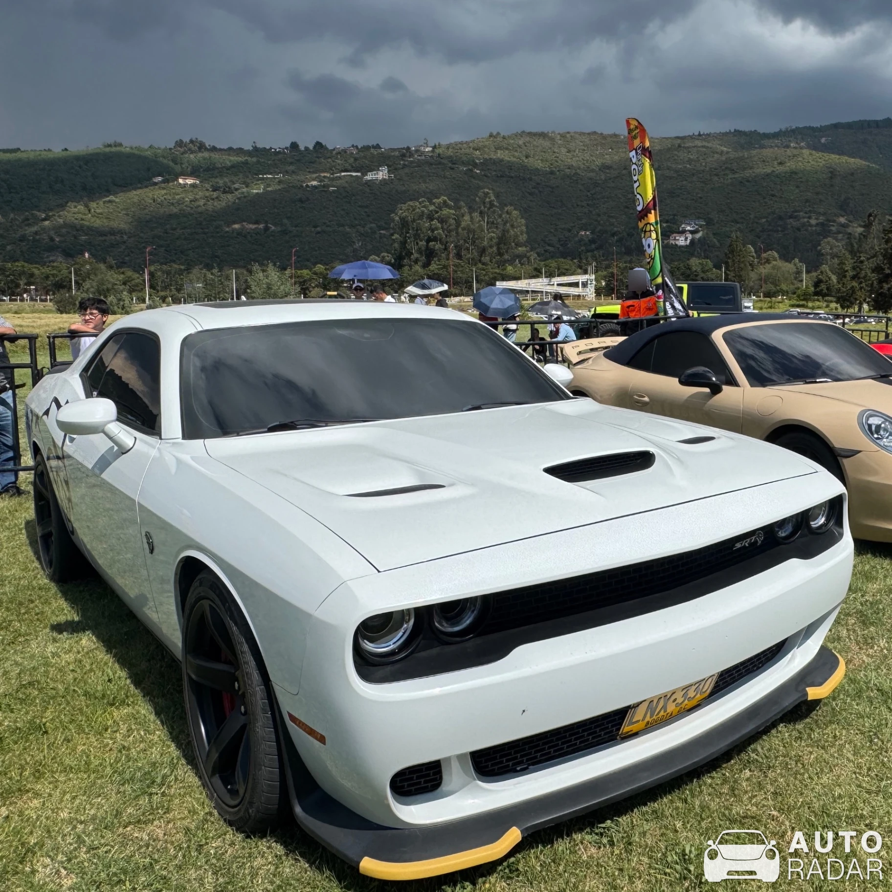 Dodge Challenger SRT Hellcat spotted in Chía, Colombia