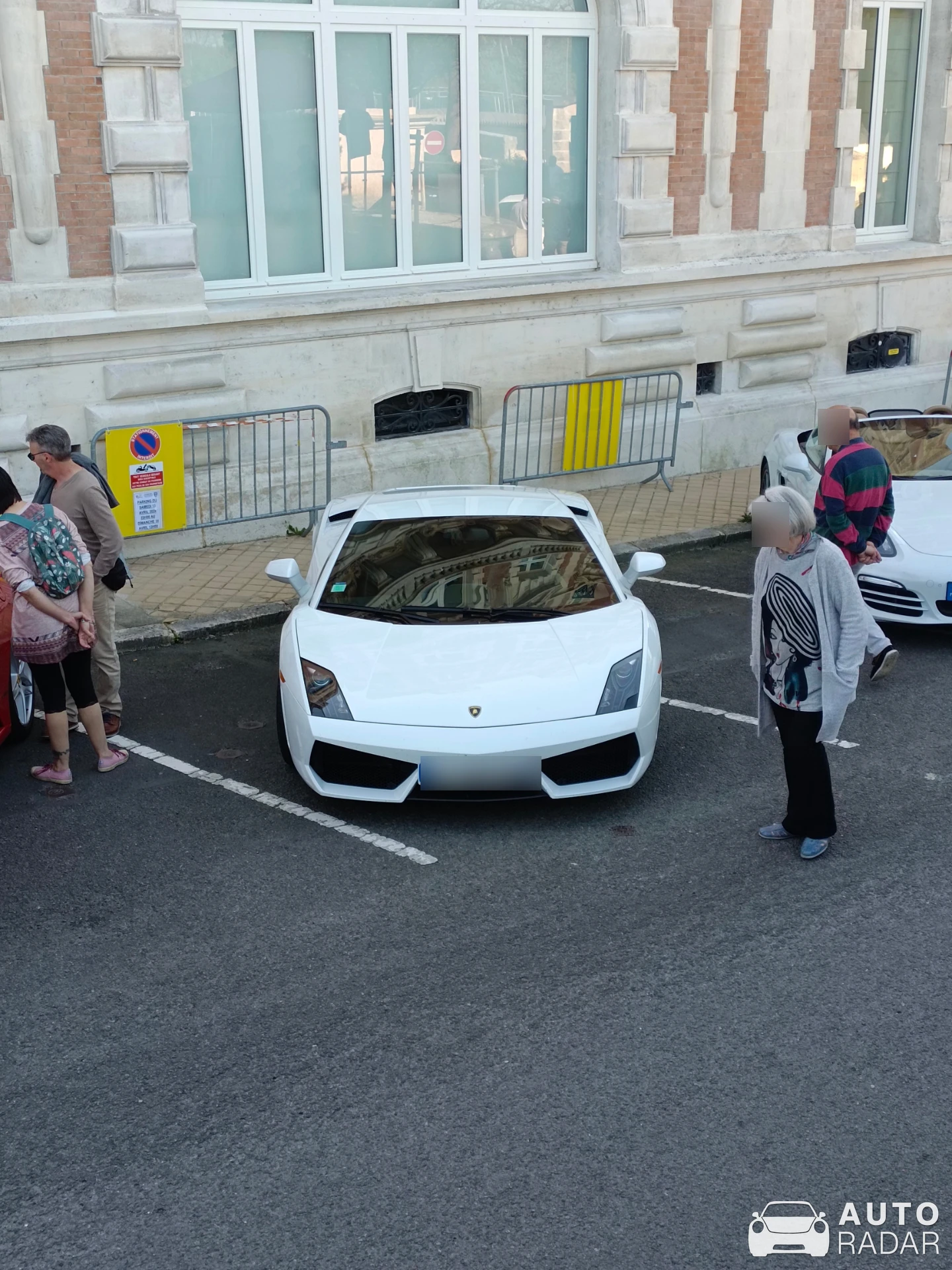 Lamborghini Gallardo LP550-2 spotted in Jarnac, France