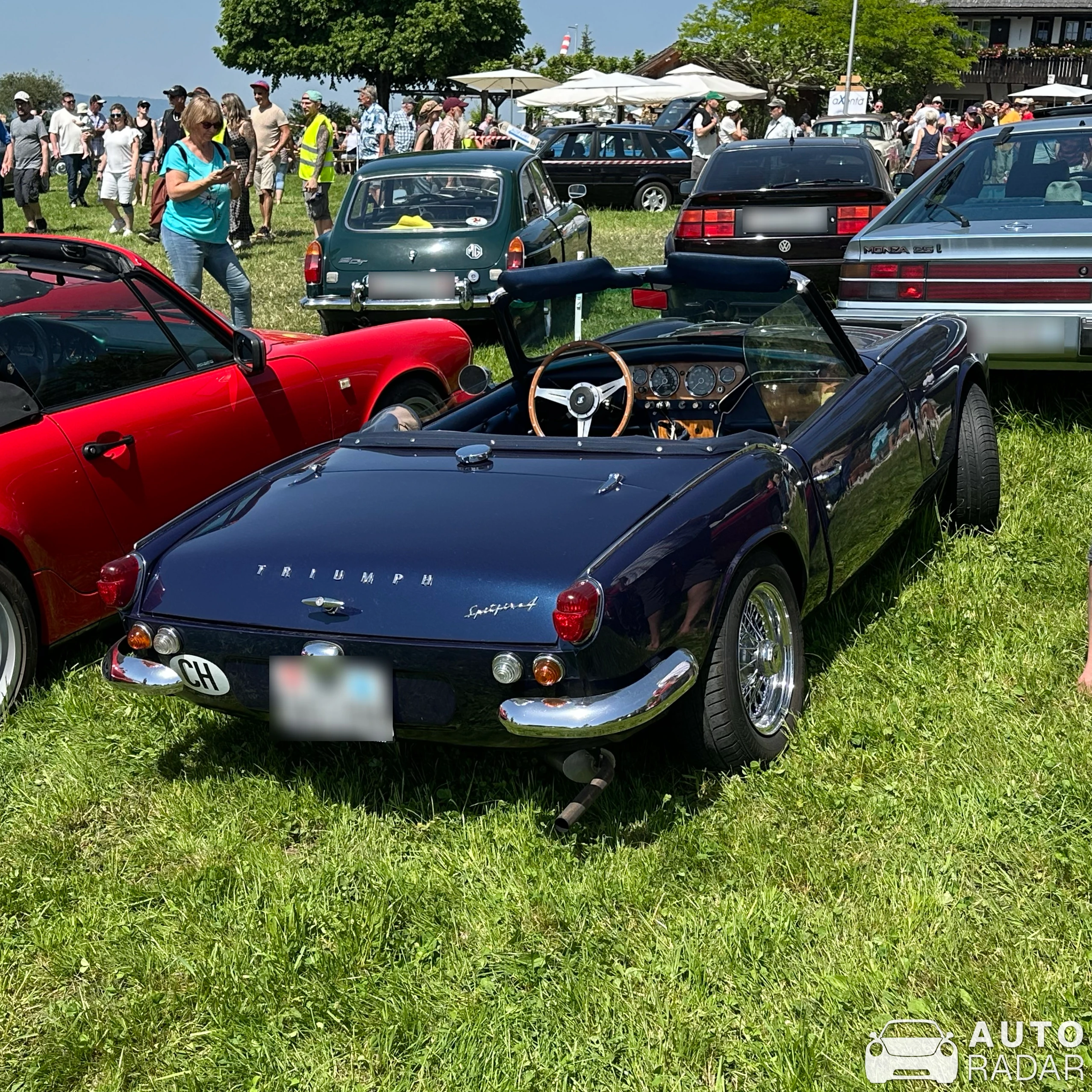 Triumph Spitfire Mark IV spotted in Dürnten
